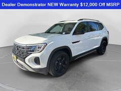 2024 Volkswagen Atlas 2.0T Peak Edition SE w/Technology SUV