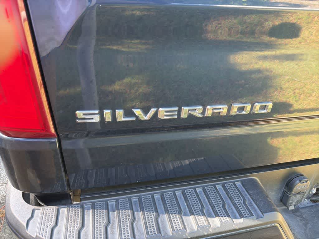 Thumbnail: 2022 Chevrolet Silverado 1500 - 20