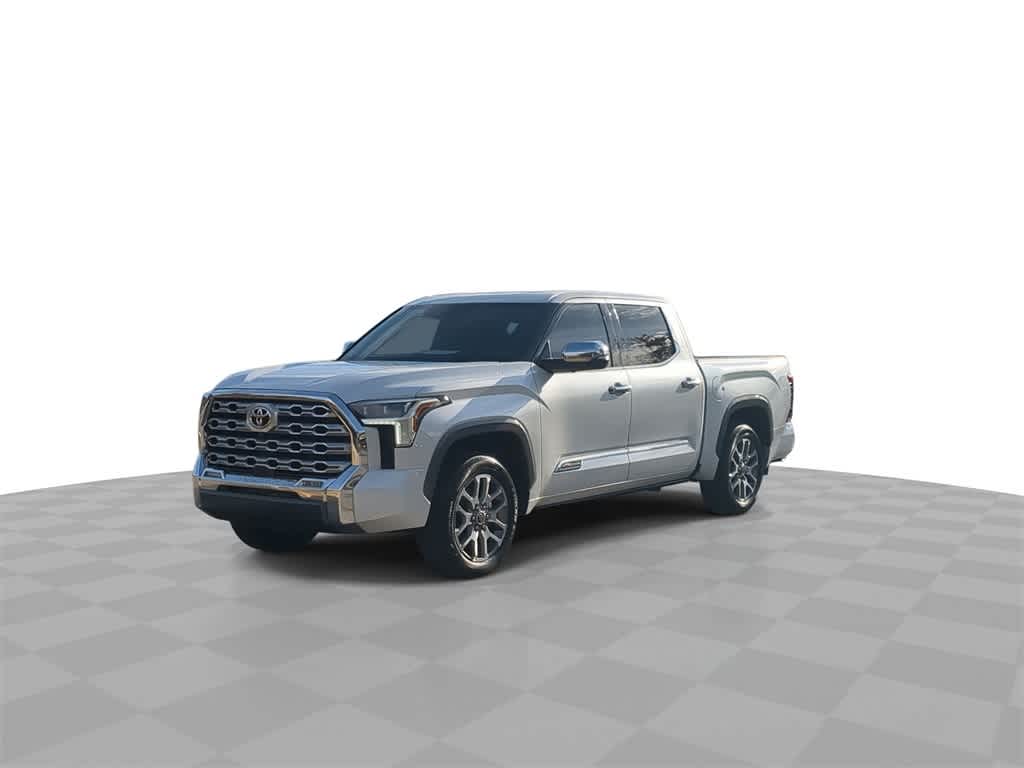 Thumbnail: 2022 Toyota Tundra - 4
