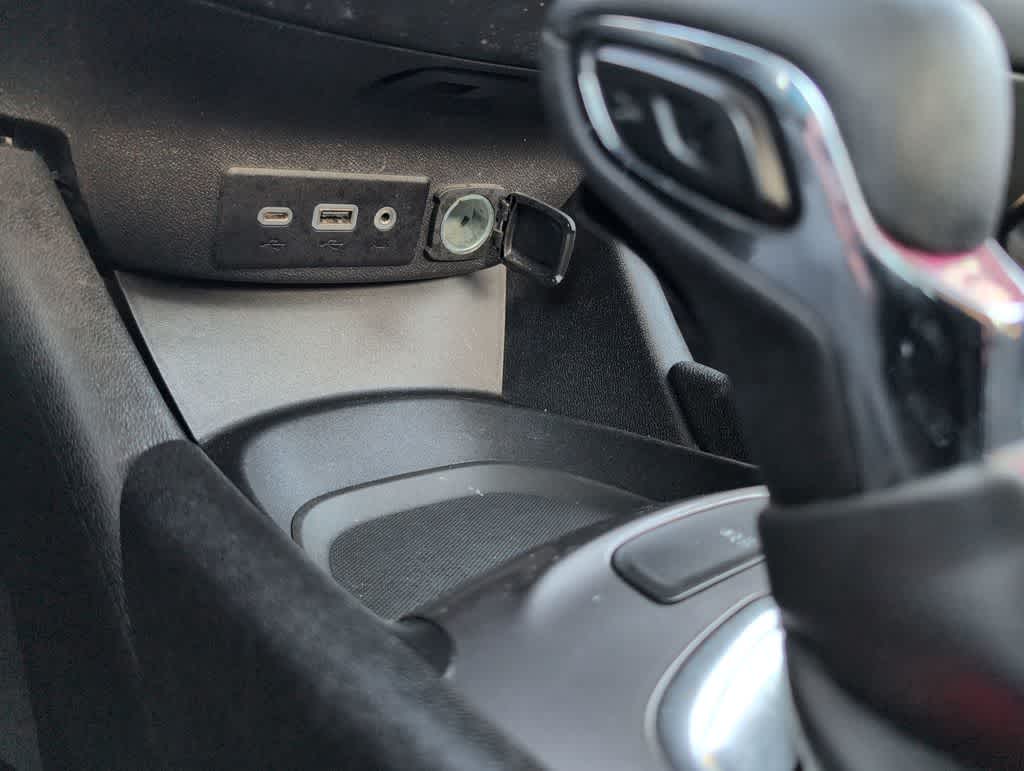 Thumbnail: 2023 Chevrolet Malibu - 31