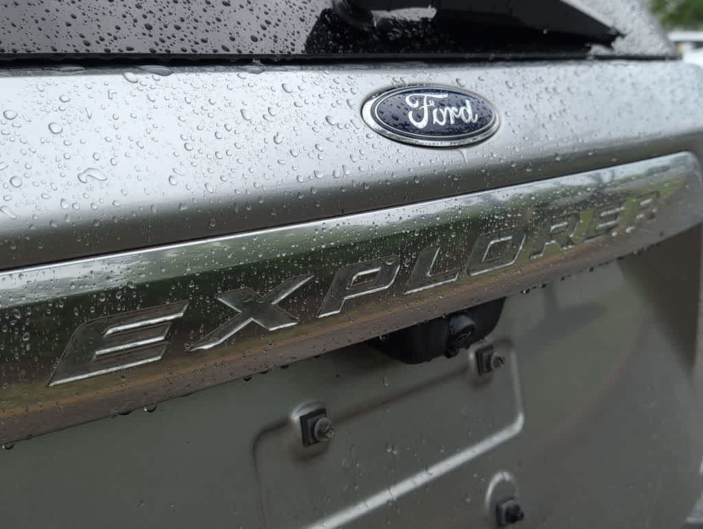 Thumbnail: 2021 Ford Explorer - 13