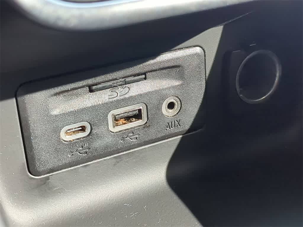 Thumbnail: 2020 GMC Terrain - 31