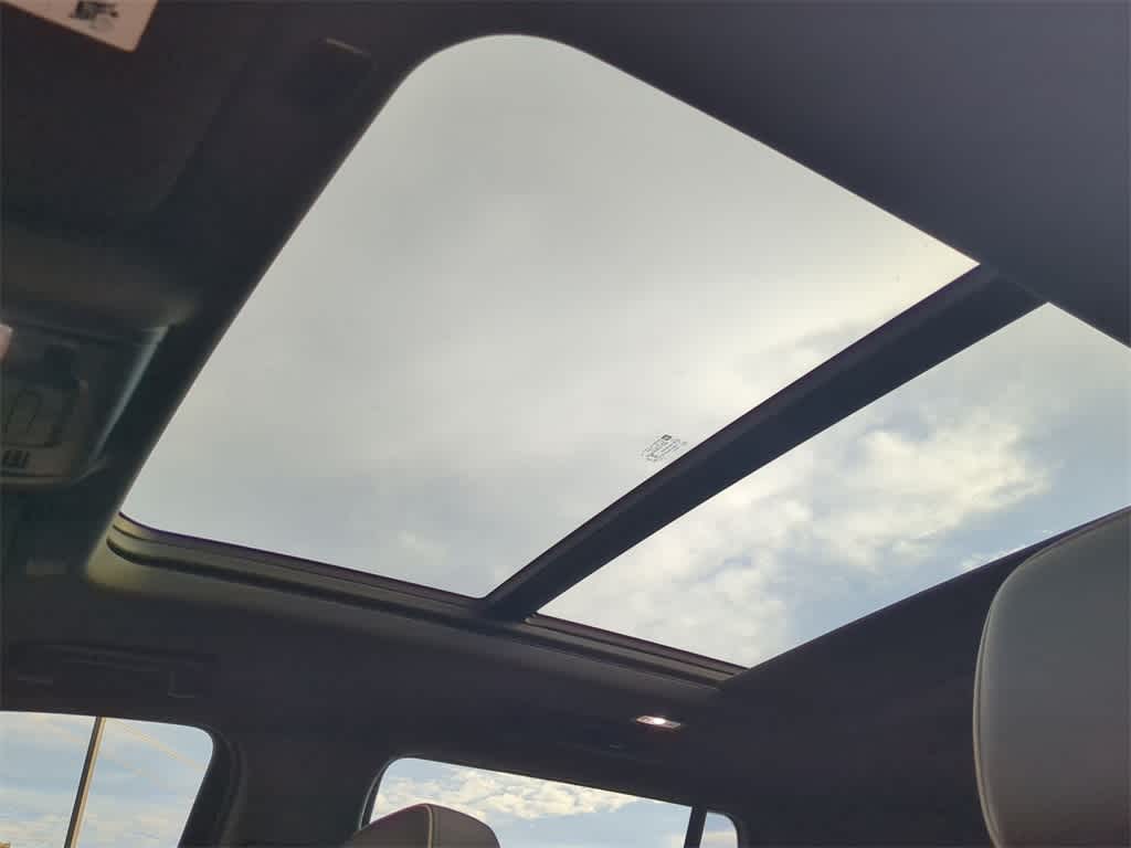 Thumbnail: 2022 GMC Yukon - 20