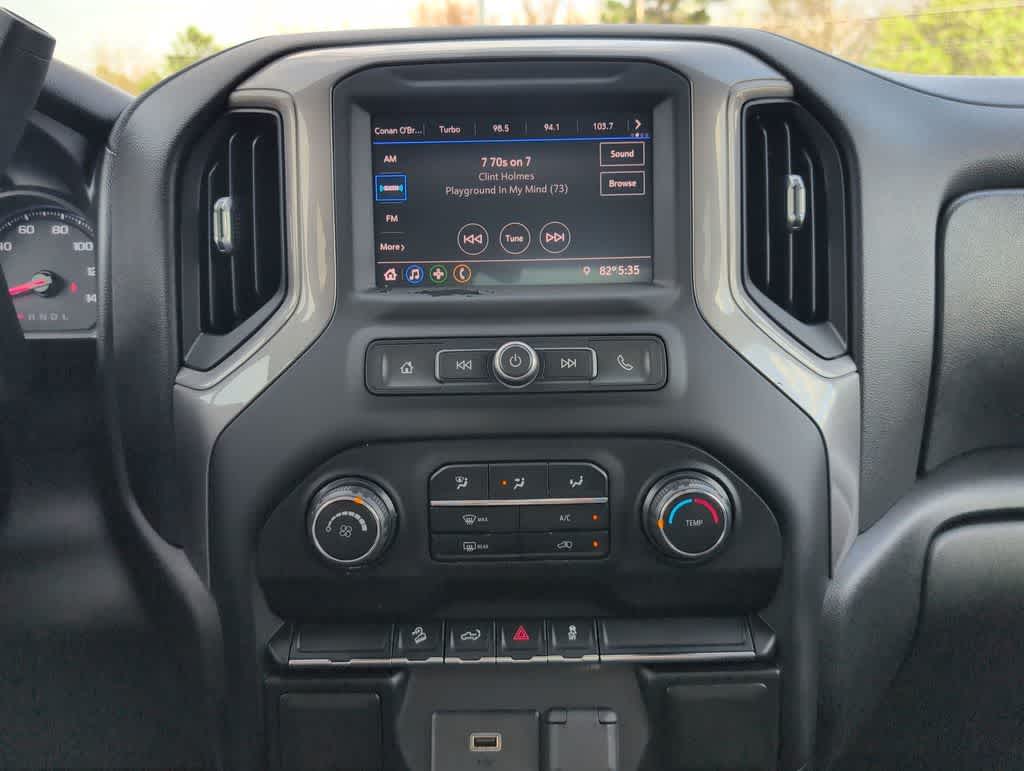 Thumbnail: 2020 Chevrolet Silverado 1500 - 27