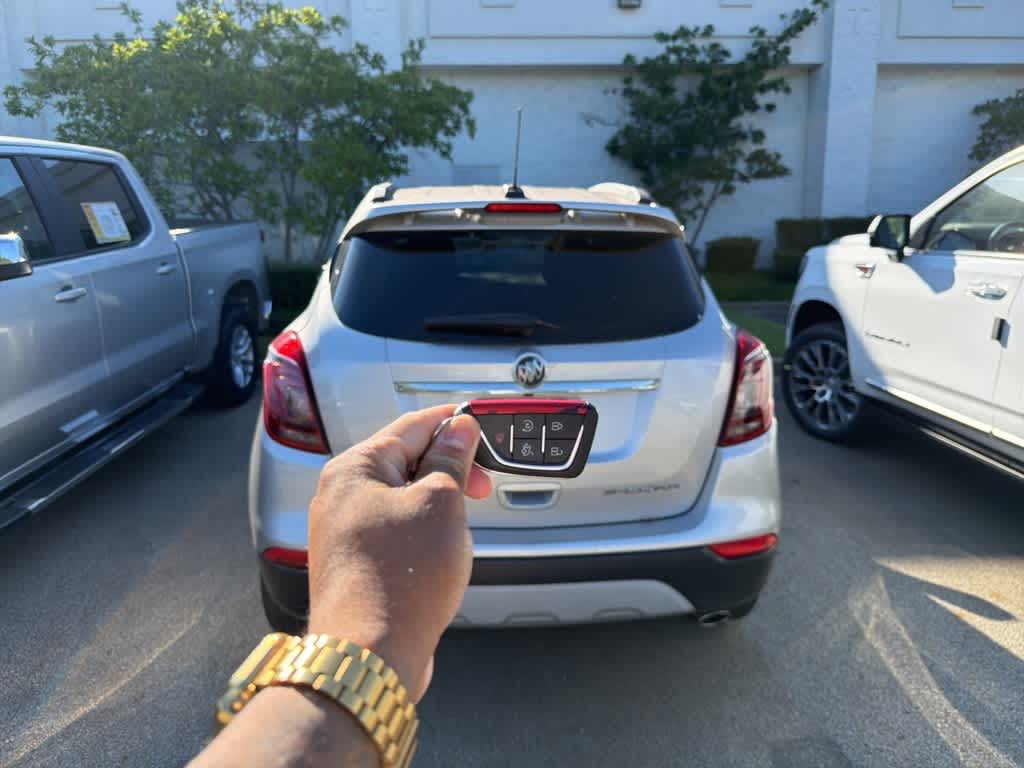 Thumbnail: 2018 Buick Encore - 4