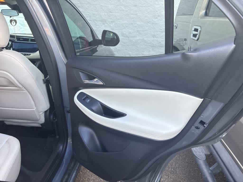 Thumbnail: 2022 Buick Encore GX - 8