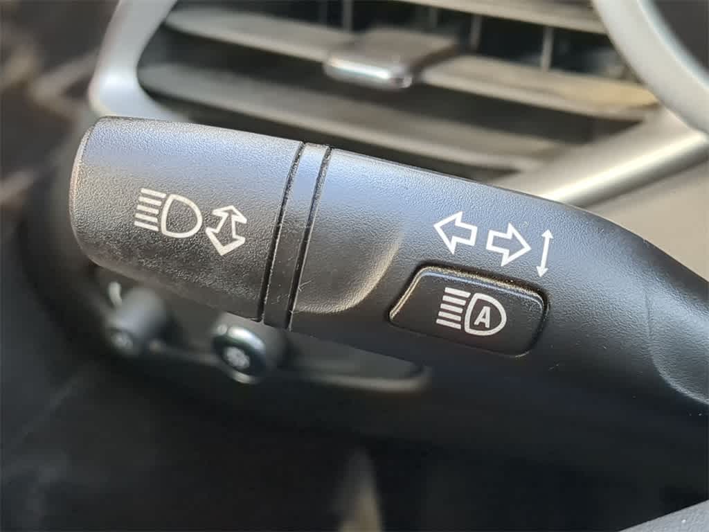 Thumbnail: 2023 Chevrolet Malibu - 26