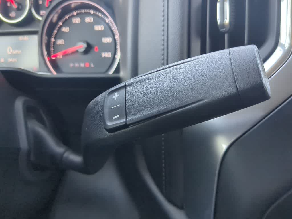 Thumbnail: 2020 Chevrolet Silverado 1500 - 33