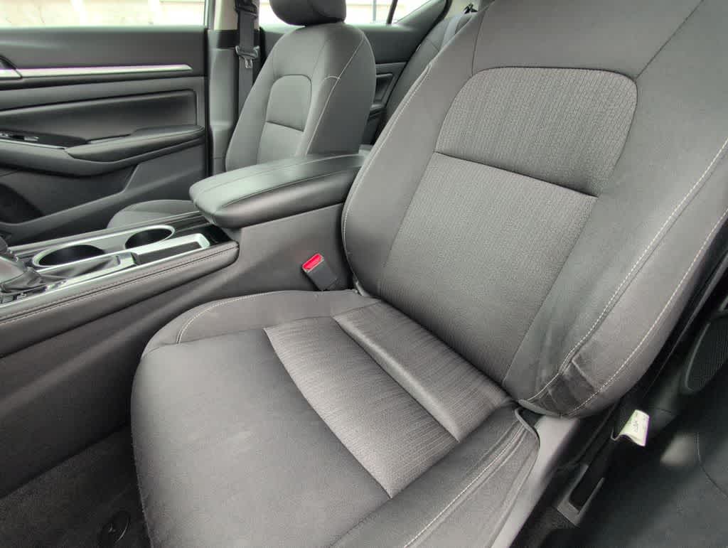 Thumbnail: 2023 Nissan Altima - 16