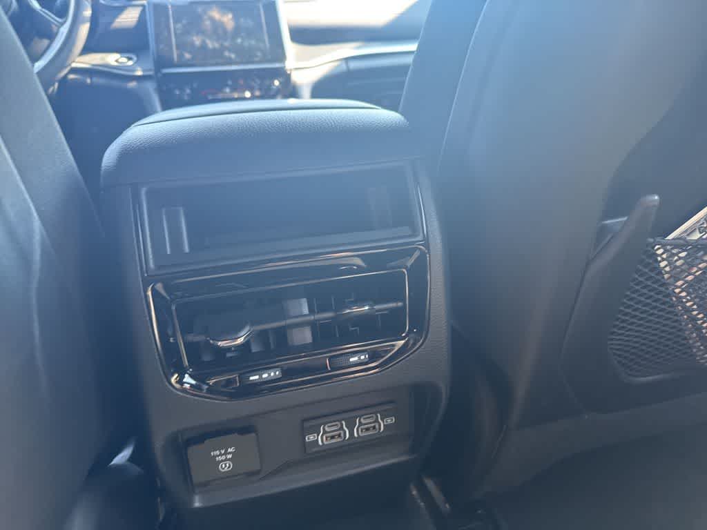 Thumbnail: 2025 Jeep Grand Cherokee - 19