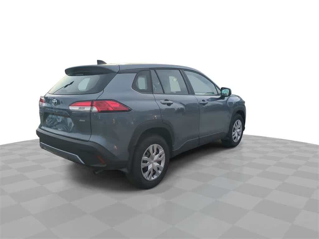 Thumbnail: 2022 Toyota Corolla Cross - 8