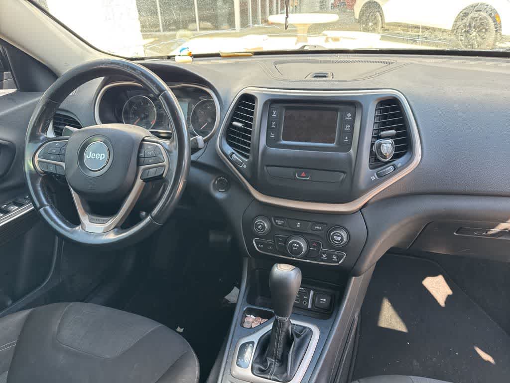 Thumbnail: 2015 Jeep Cherokee - 14