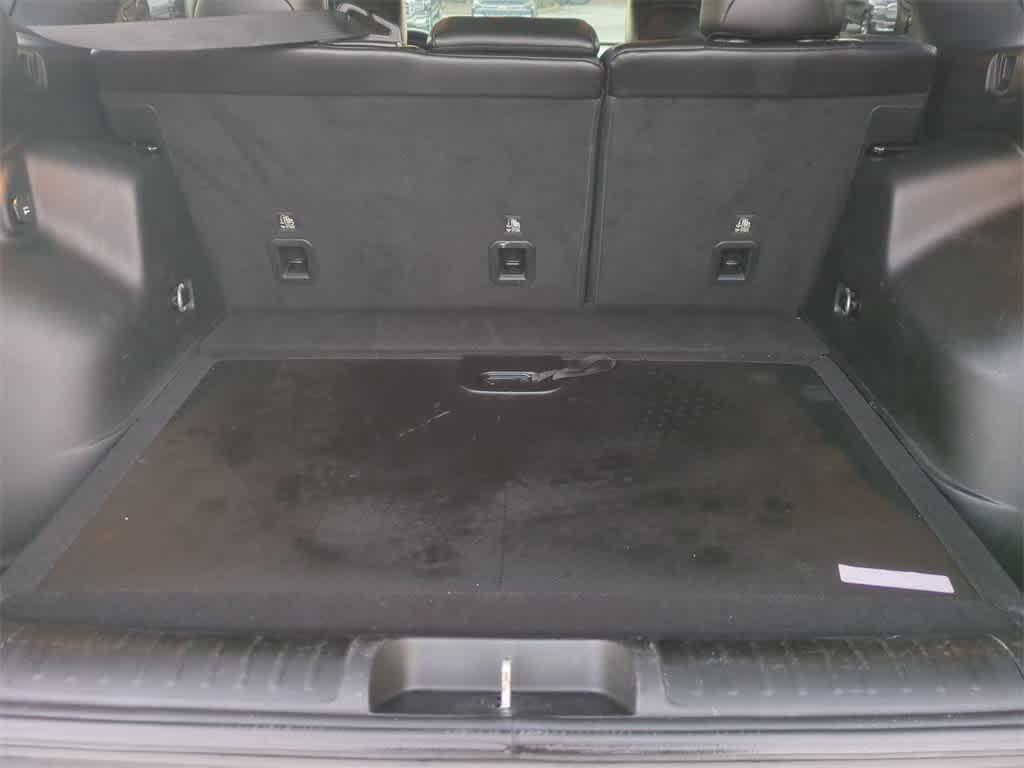 Thumbnail: 2019 Jeep Cherokee - 34