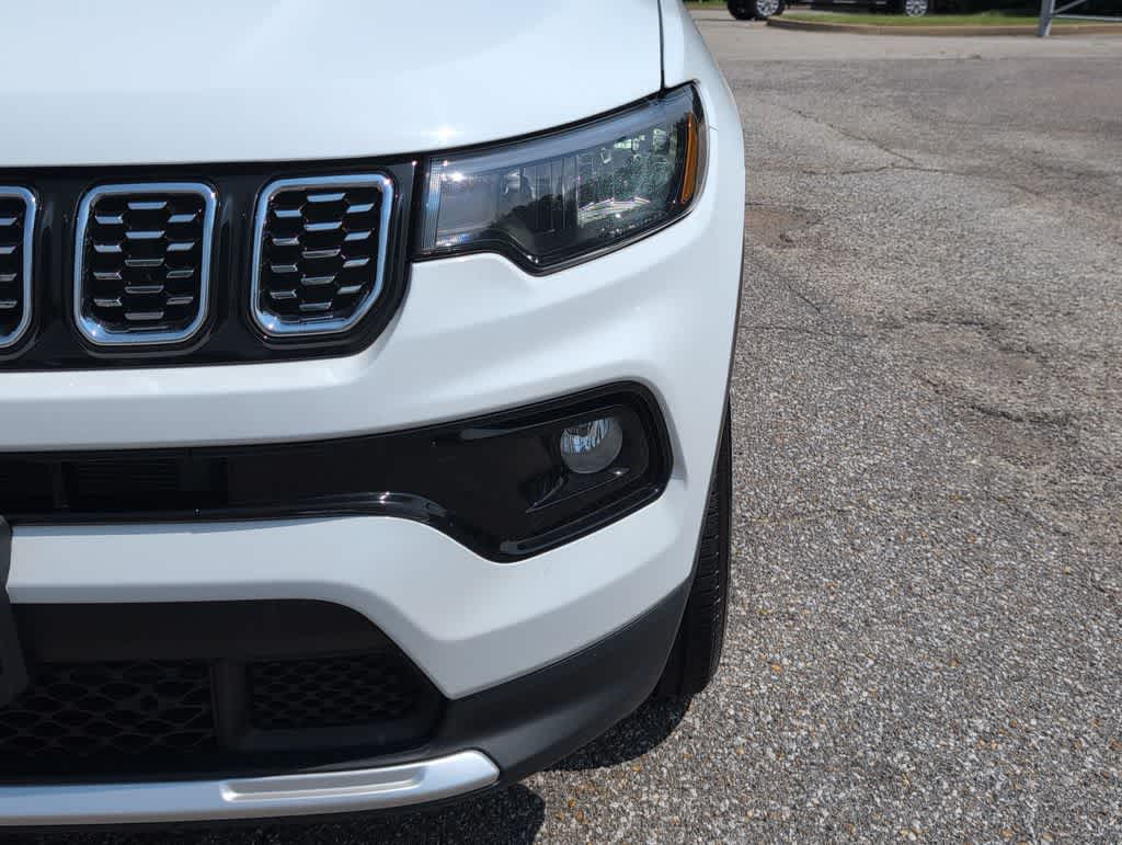 Thumbnail: 2025 Jeep Compass - 11