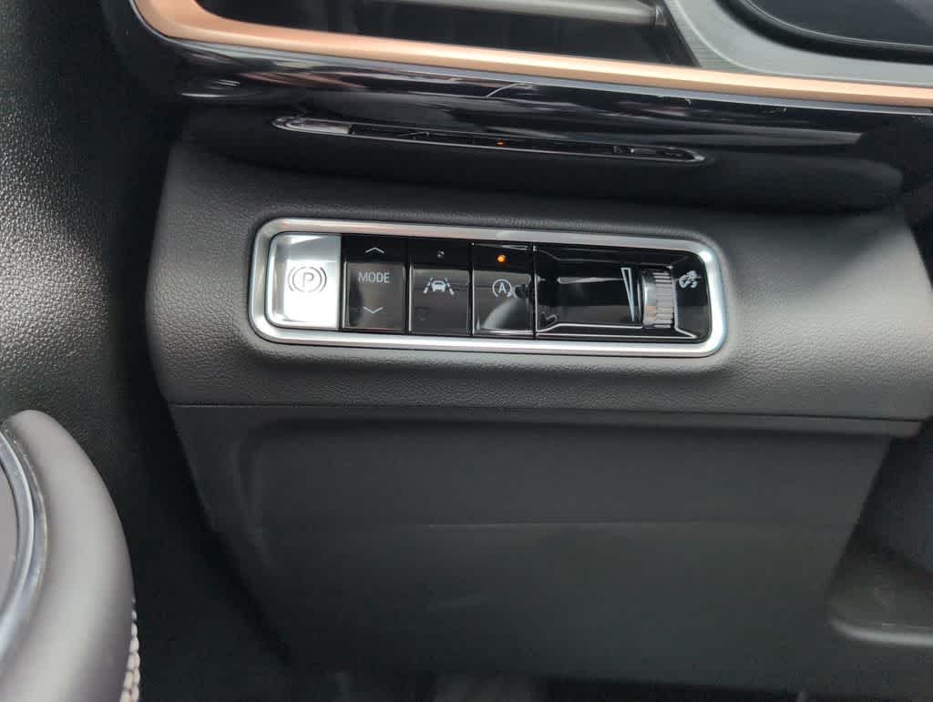 Thumbnail: 2025 Buick Envision - 26