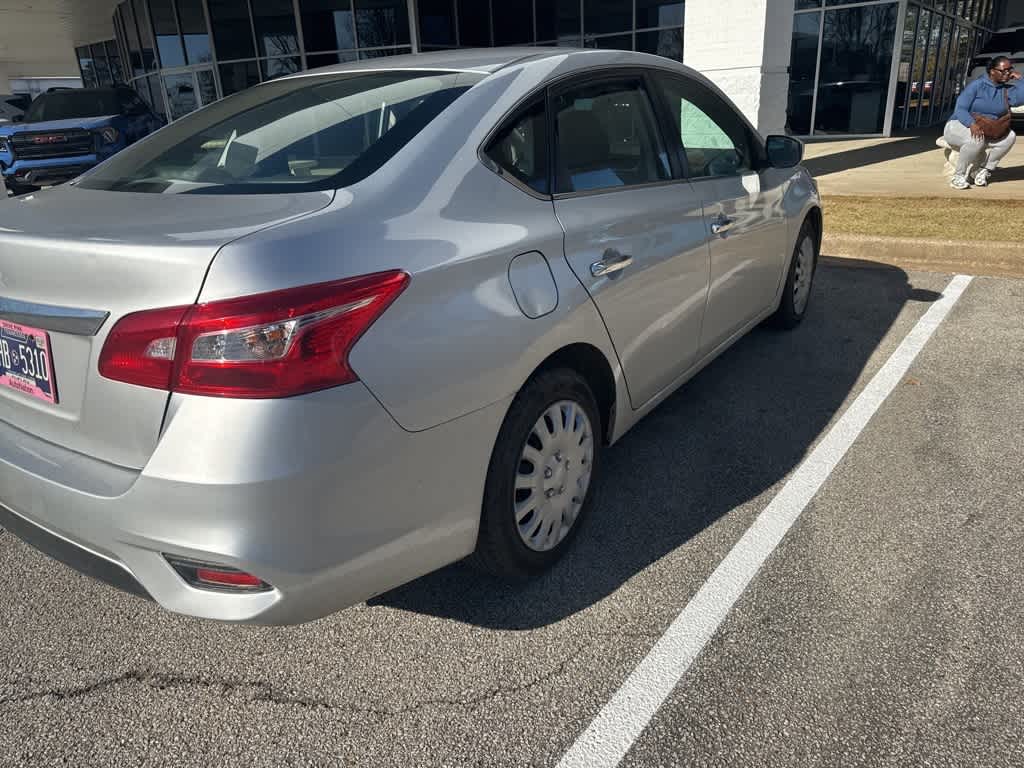 Thumbnail: 2018 Nissan Sentra - 12