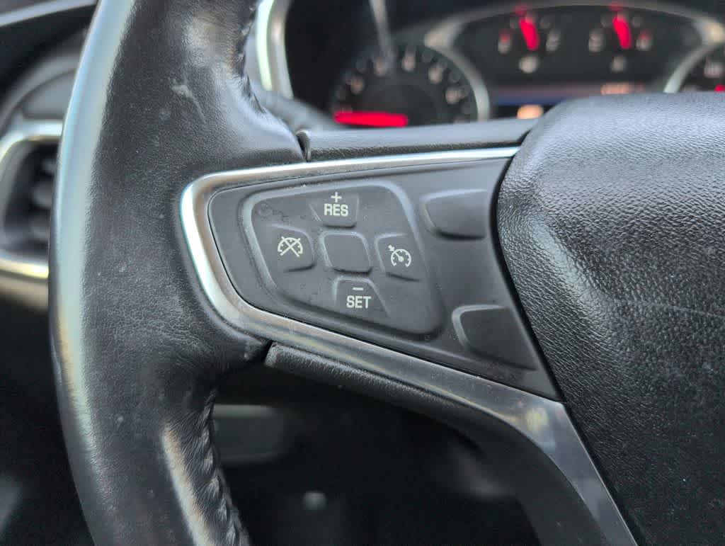 Thumbnail: 2019 Chevrolet Equinox - 24