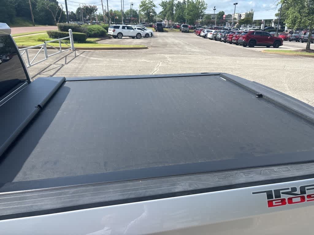 Thumbnail: 2019 Chevrolet Silverado 1500 - 5