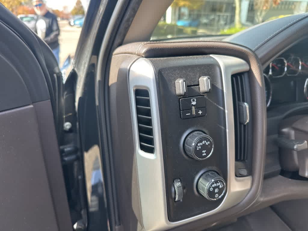 Thumbnail: 2017 GMC Sierra 1500 - 4