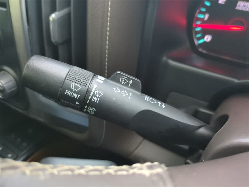 Thumbnail: 2014 Chevrolet Silverado 1500 - 27