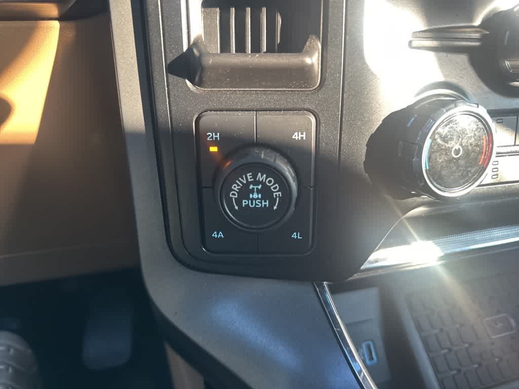 Thumbnail: 2023 Ford F-150 - 23