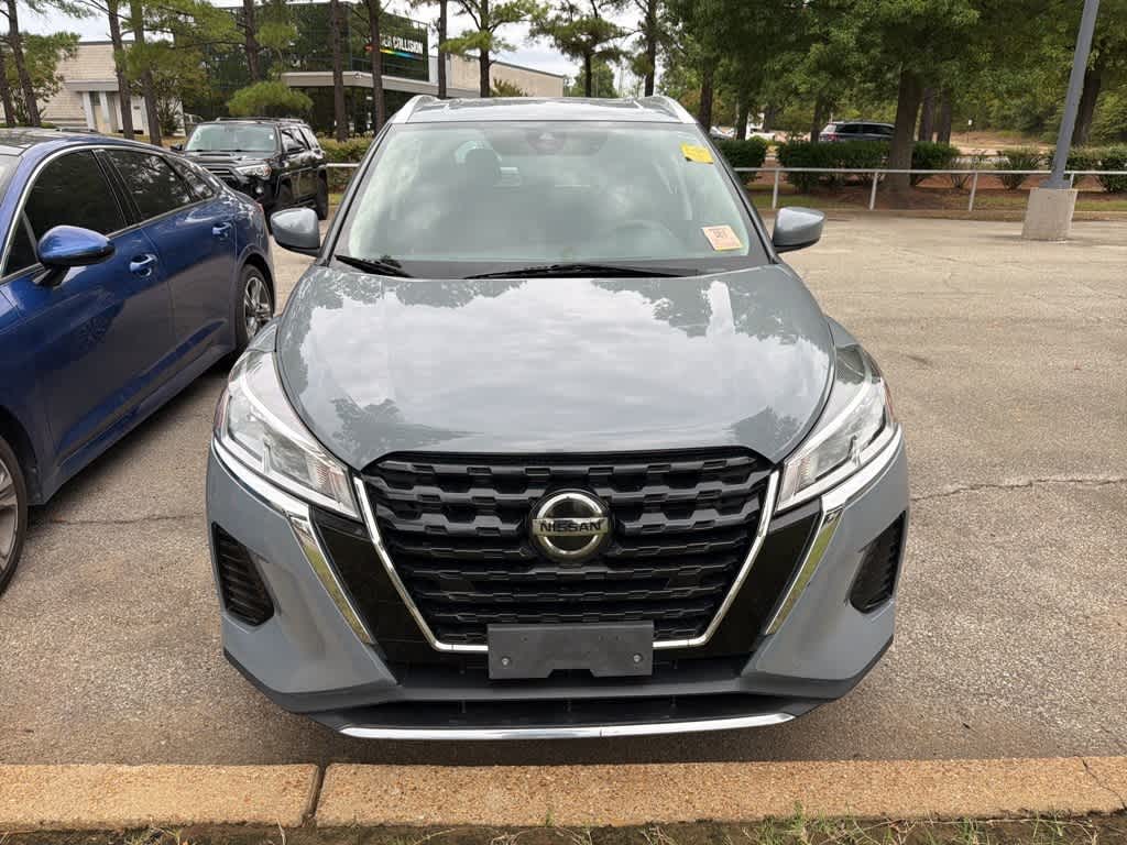 Thumbnail: 2021 Nissan Kicks - 11
