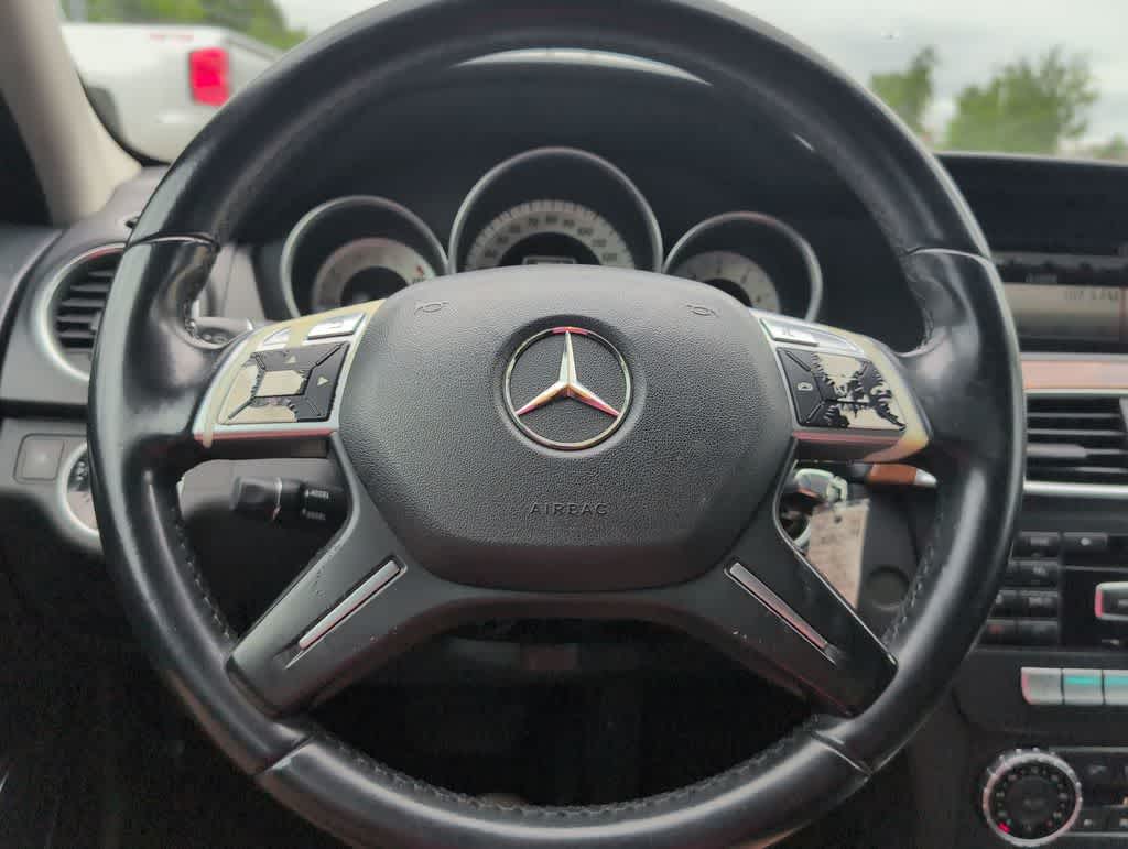 Thumbnail: 2013 Mercedes-Benz C-Class - 24