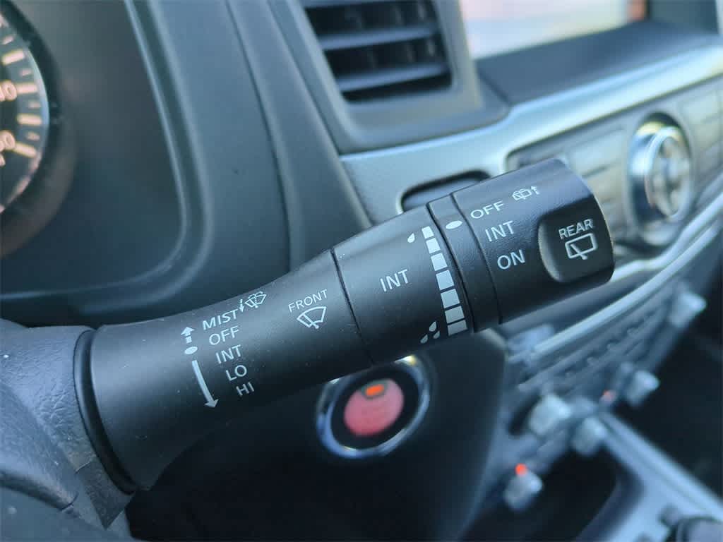 Thumbnail: 2017 Nissan Pathfinder - 26