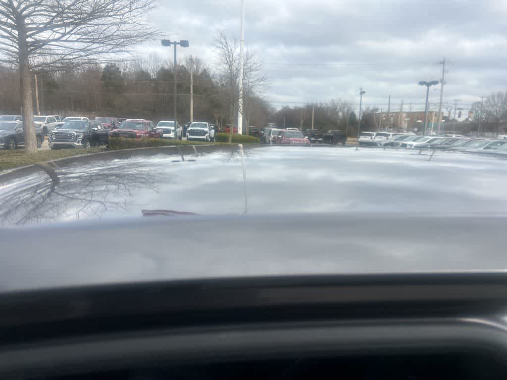 Thumbnail: 2021 Chrysler 300 - 8