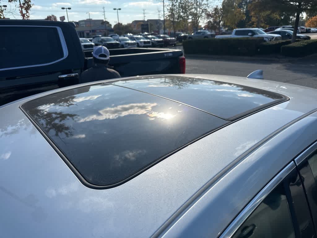 Thumbnail: 2017 Buick LaCrosse - 23