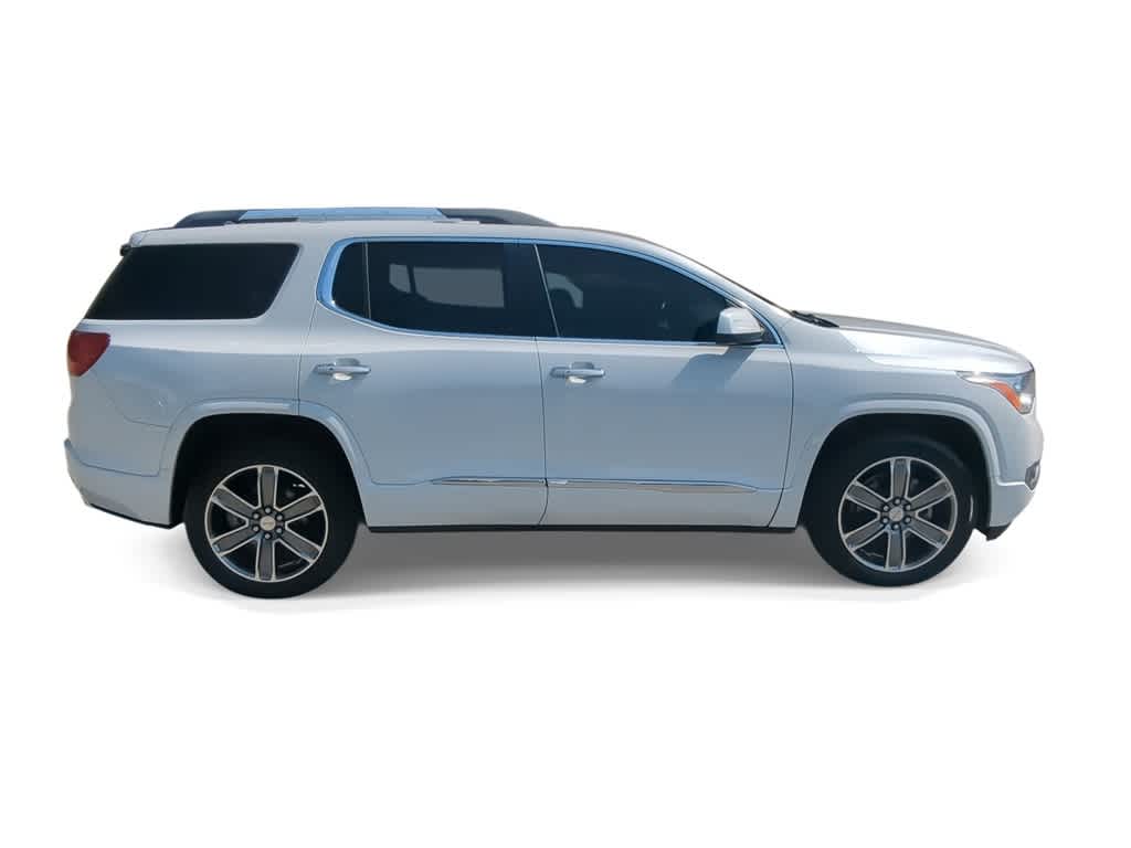 Thumbnail: 2017 GMC Acadia - 9