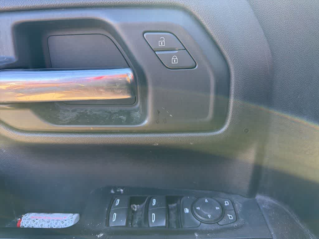 Thumbnail: 2019 Chevrolet Silverado 1500 - 8