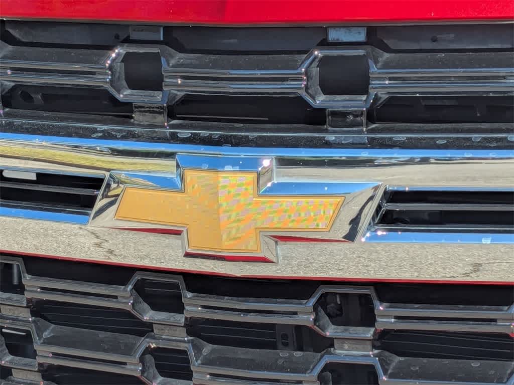 Thumbnail: 2023 Chevrolet Tahoe - 11