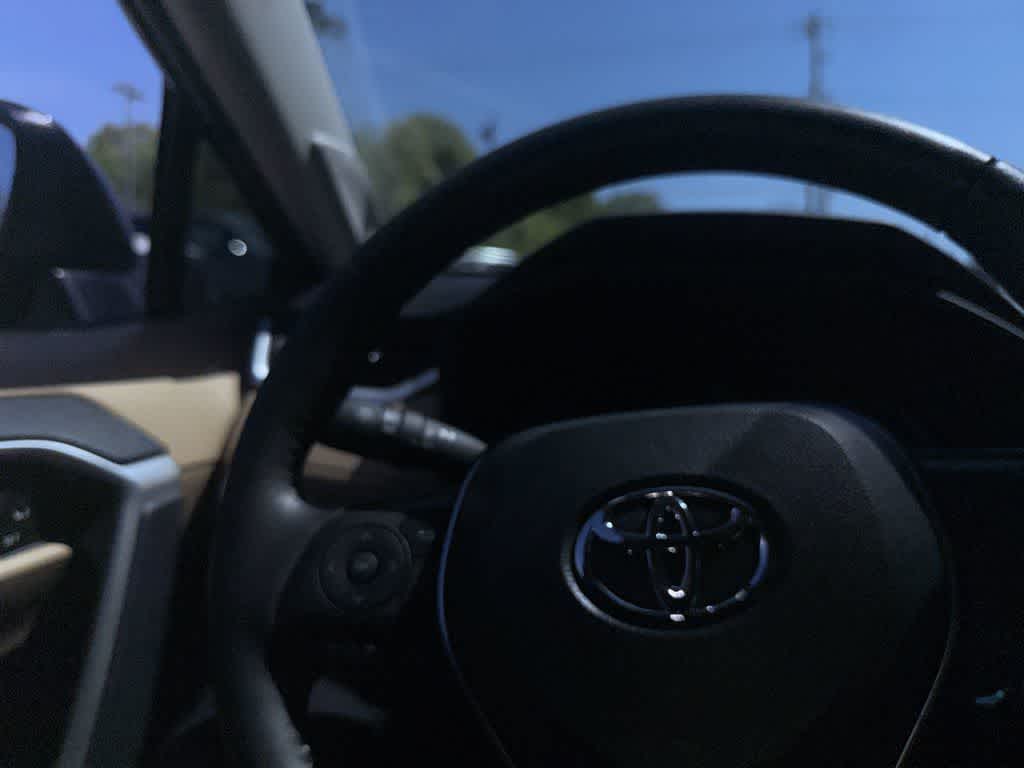 Thumbnail: 2024 Toyota RAV4 - 13