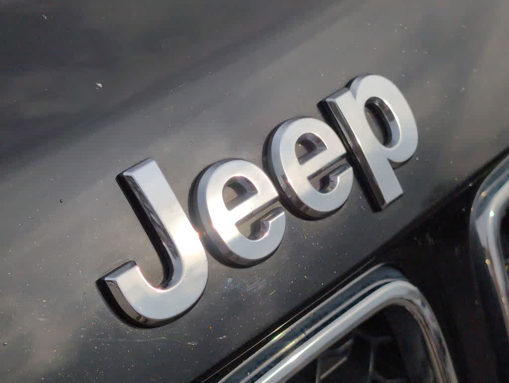 Thumbnail: 2020 Jeep Compass - 12