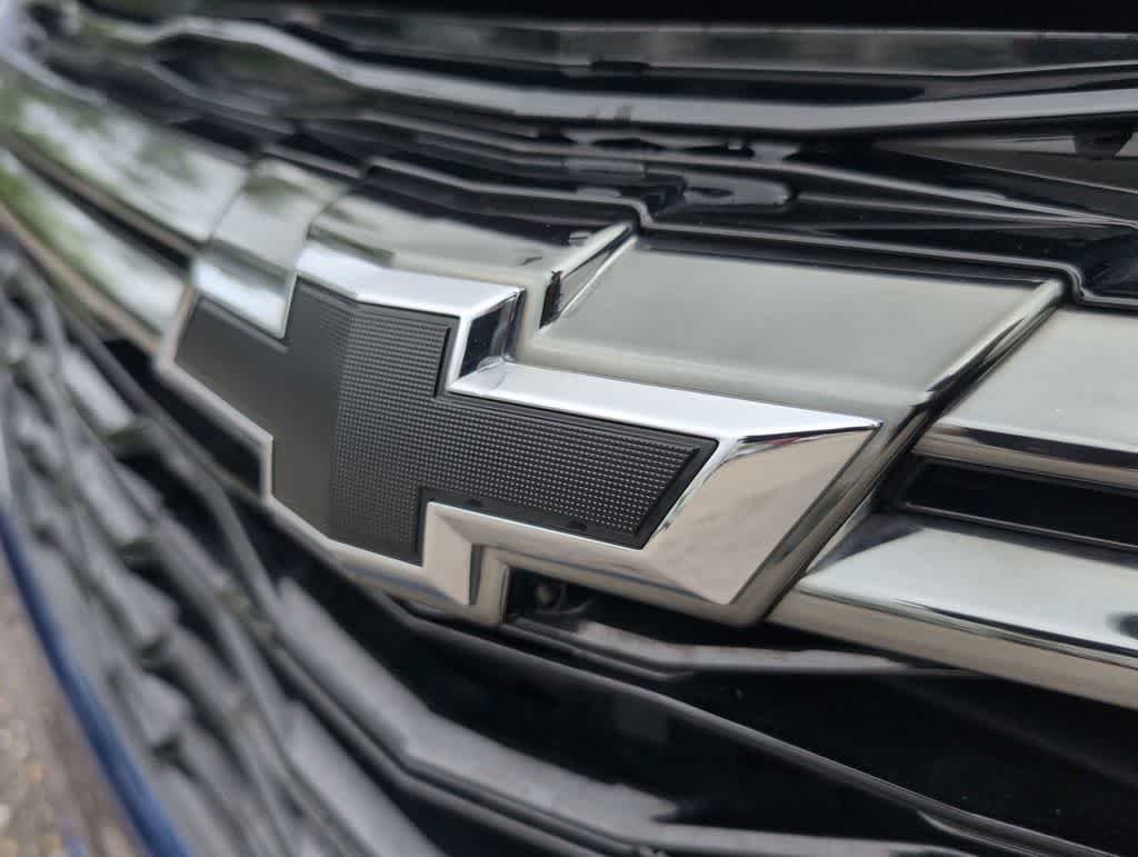 Thumbnail: 2023 Chevrolet Equinox - 11