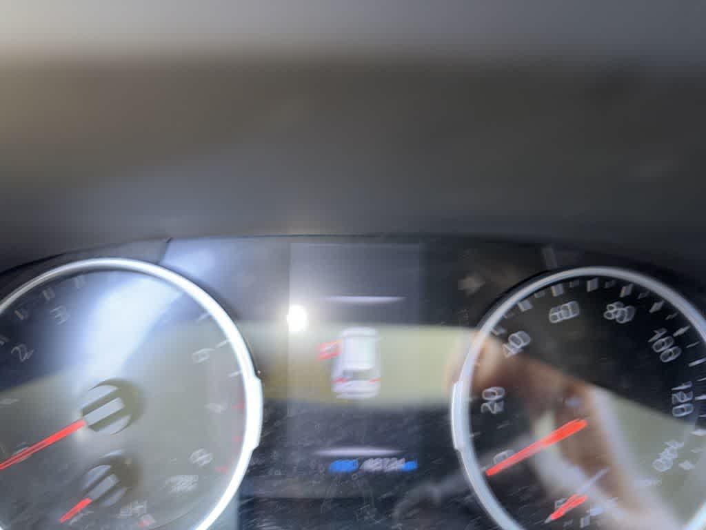 Thumbnail: 2021 Toyota RAV4 - 8