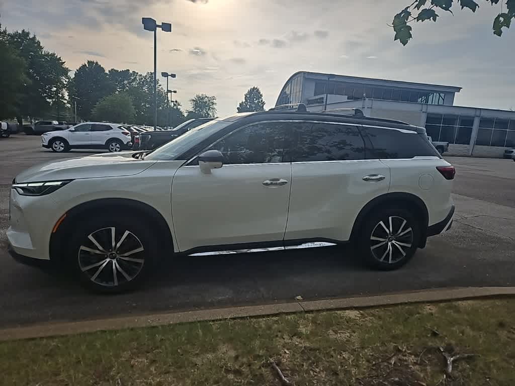 Thumbnail: 2024 INFINITI QX60 - 3