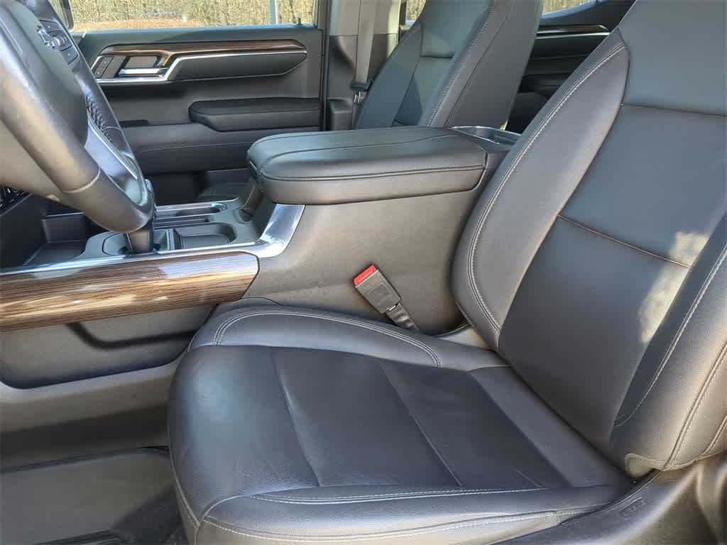 Thumbnail: 2023 Chevrolet Silverado 1500 - 16