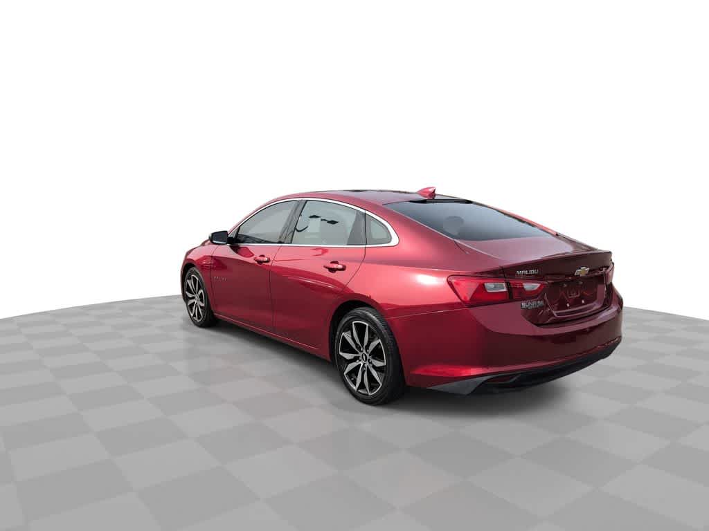 Thumbnail: 2016 Chevrolet Malibu - 6