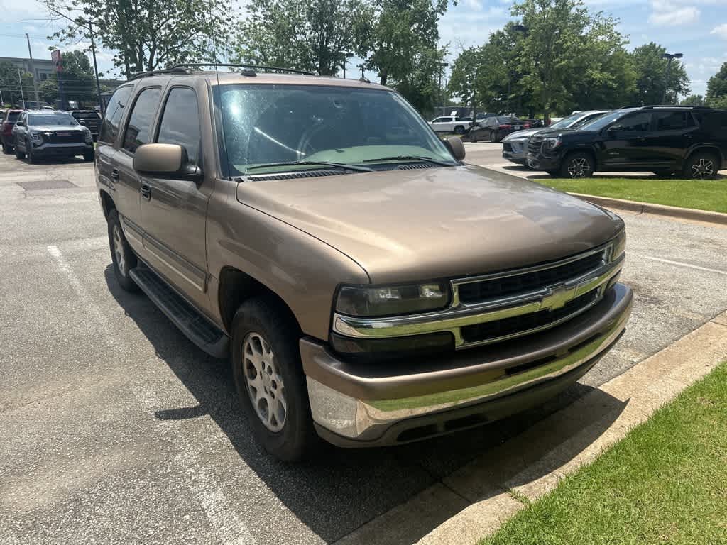 2004 Chevrolet Tahoe  2