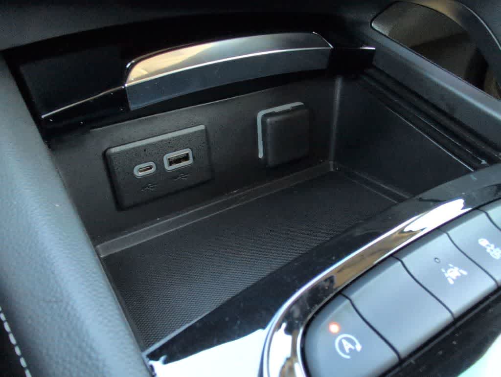 Thumbnail: 2023 Buick Envision - 32