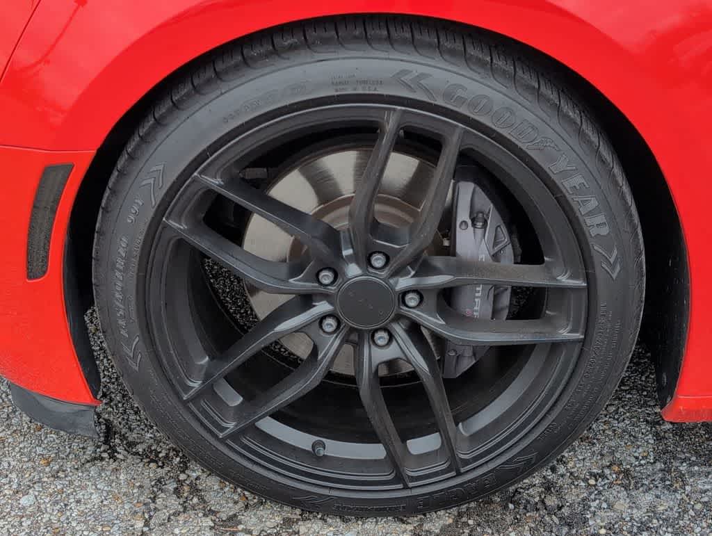 Thumbnail: 2019 Chevrolet Camaro - 13