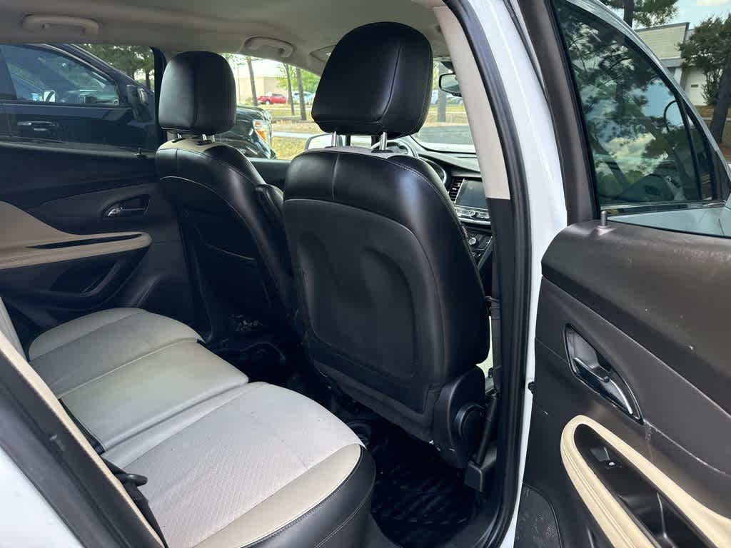 Thumbnail: 2021 Buick Encore - 9