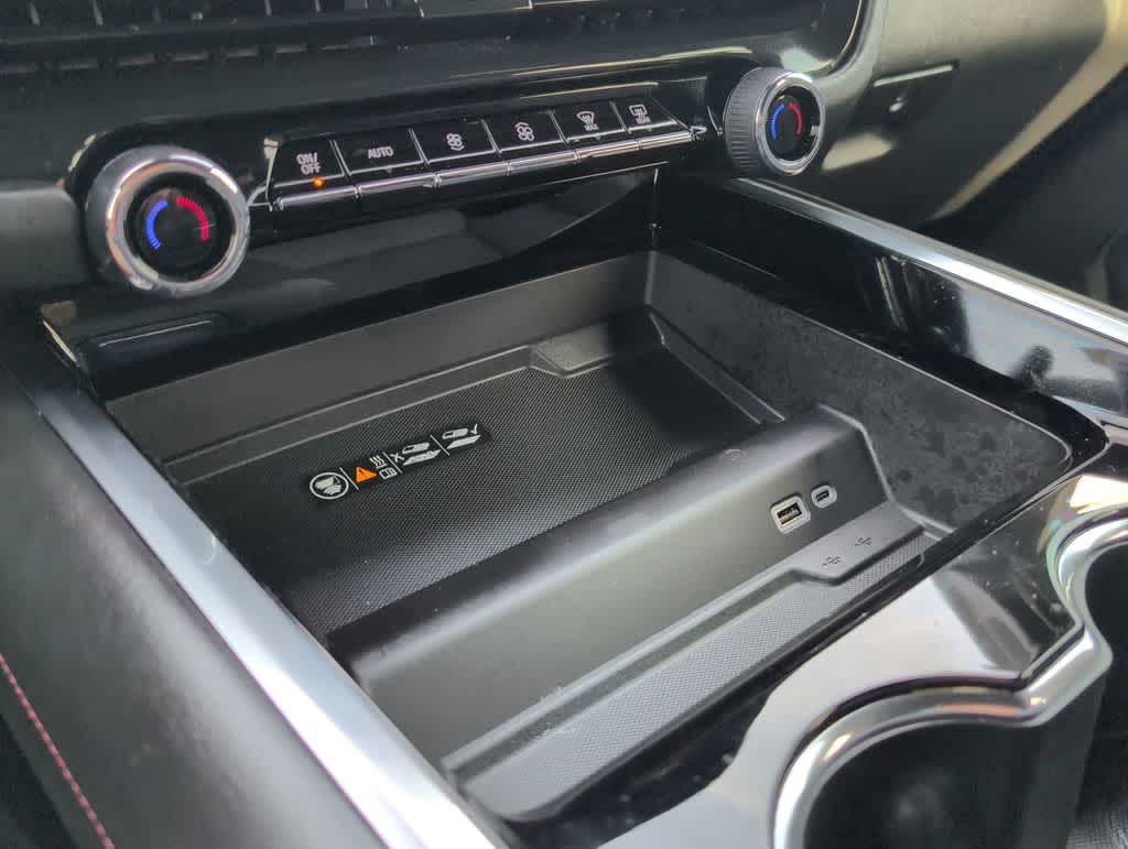 Thumbnail: 2025 Chevrolet Tahoe - 34