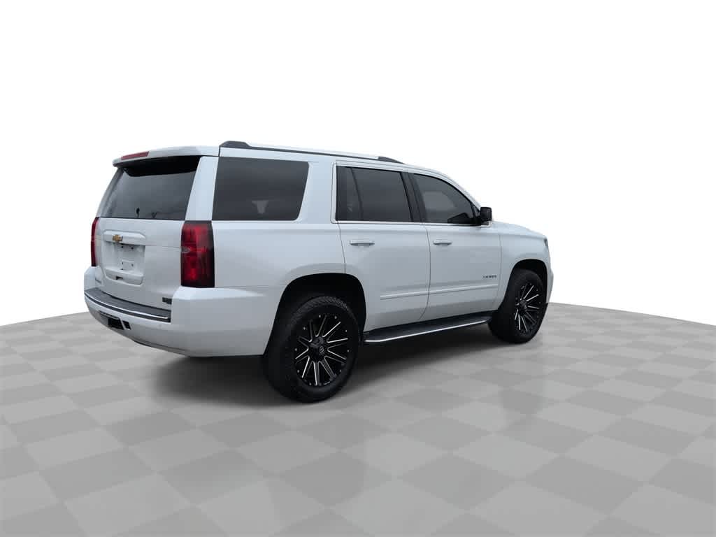 Thumbnail: 2019 Chevrolet Tahoe - 8