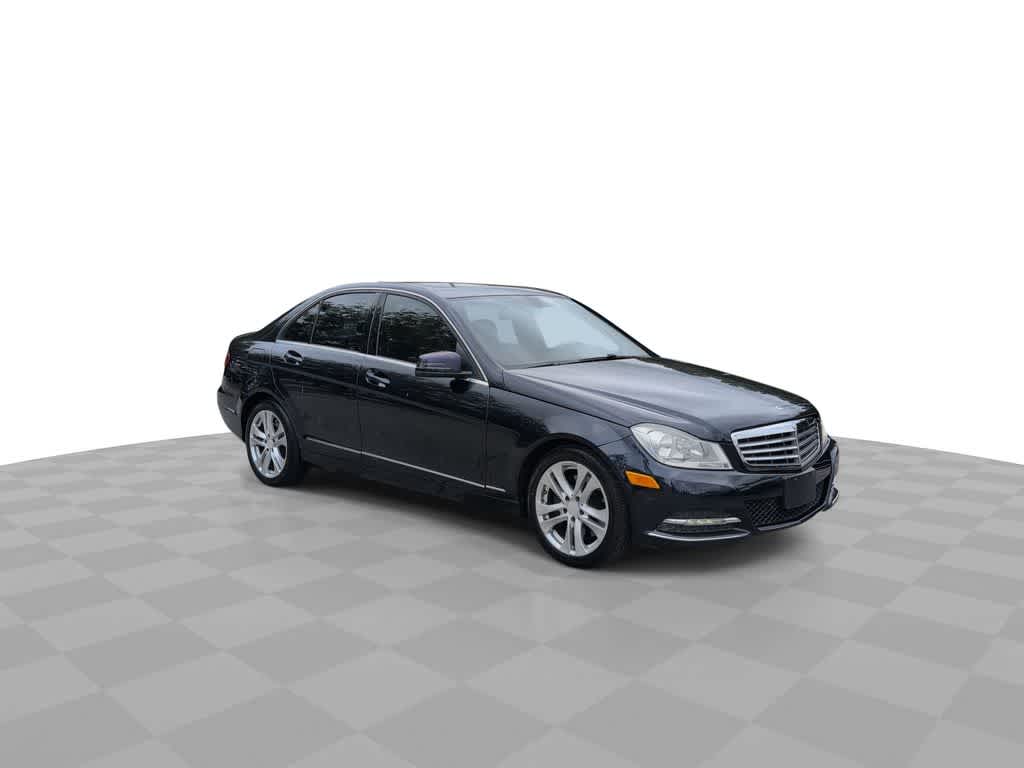 Thumbnail: 2013 Mercedes-Benz C-Class - 2