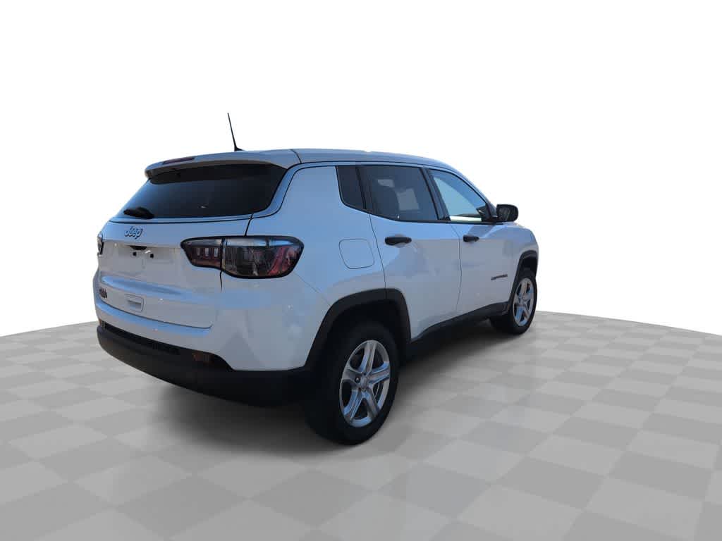 Thumbnail: 2023 Jeep Compass - 8