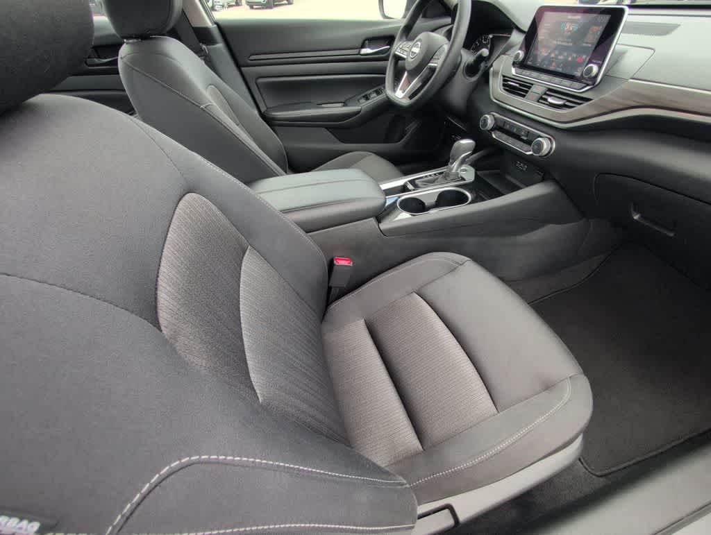 Thumbnail: 2024 Nissan Altima - 21