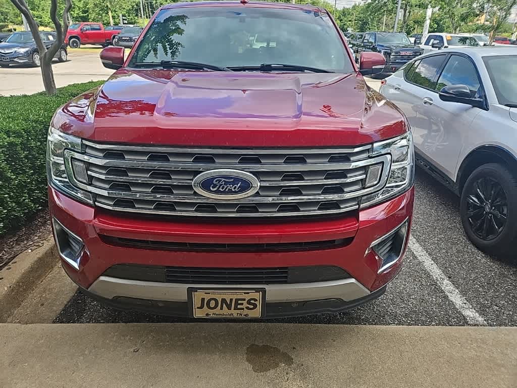 2018 Ford Expedition MAX Limited Hero Image